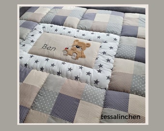 Krabbeldecke mit Namen * Teddy mit Käfer * Patchworkdecke personalisierbar *  beige/grau *  Tessalinchen