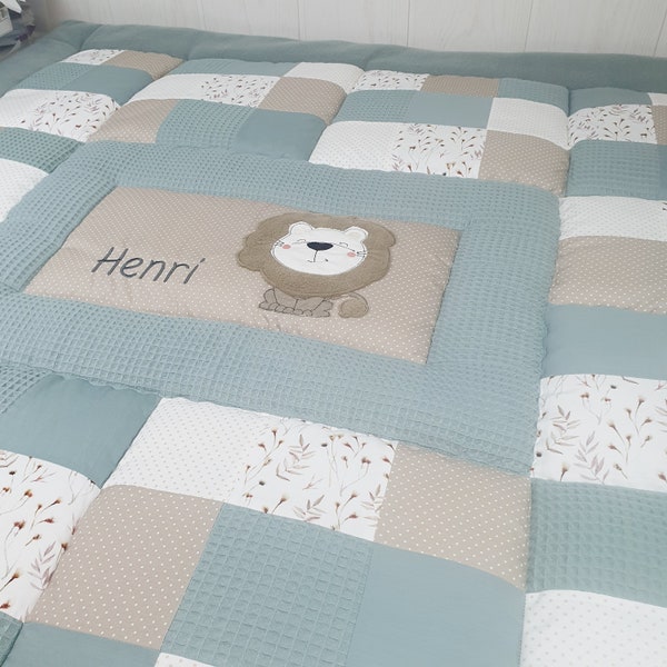 Krabbeldecke personalisiert - Patchwork Decke Baby - Löwe - Krabbeldecke mit Namen - Tessalinchen