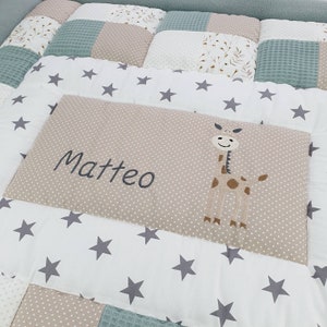 Krabbeldecke personalisiert Patchwork Decke Baby Giraffe Krabbeldecke mit Namen Tessalinchen Bild 4