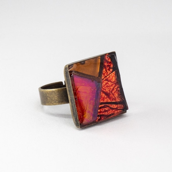 Bague carrée en mosaïque de pâte de verre