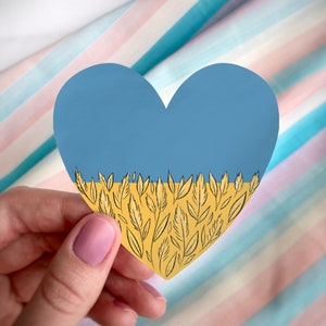 Adhesivo con forma de corazón con la bandera de Ucrania, 3 pulgadas, apto para lavavajillas y resistente a la intemperie