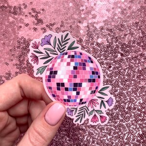 Pegatina de bola de discoteca y flor // Apto para lavavajillas y resistente a la intemperie // 3”x2.8” // para botellas de agua, computadoras portátiles y más