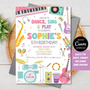 Peut inclure: Une invitation colorée pour une fête d'anniversaire avec des instruments de musique. L'invitation présente un clavier, une guitare, une batterie et un saxophone. Le texte comprend "Dance, Sing & Play" et "5e anniversaire de Sophie !" avec les informations RSVP.
