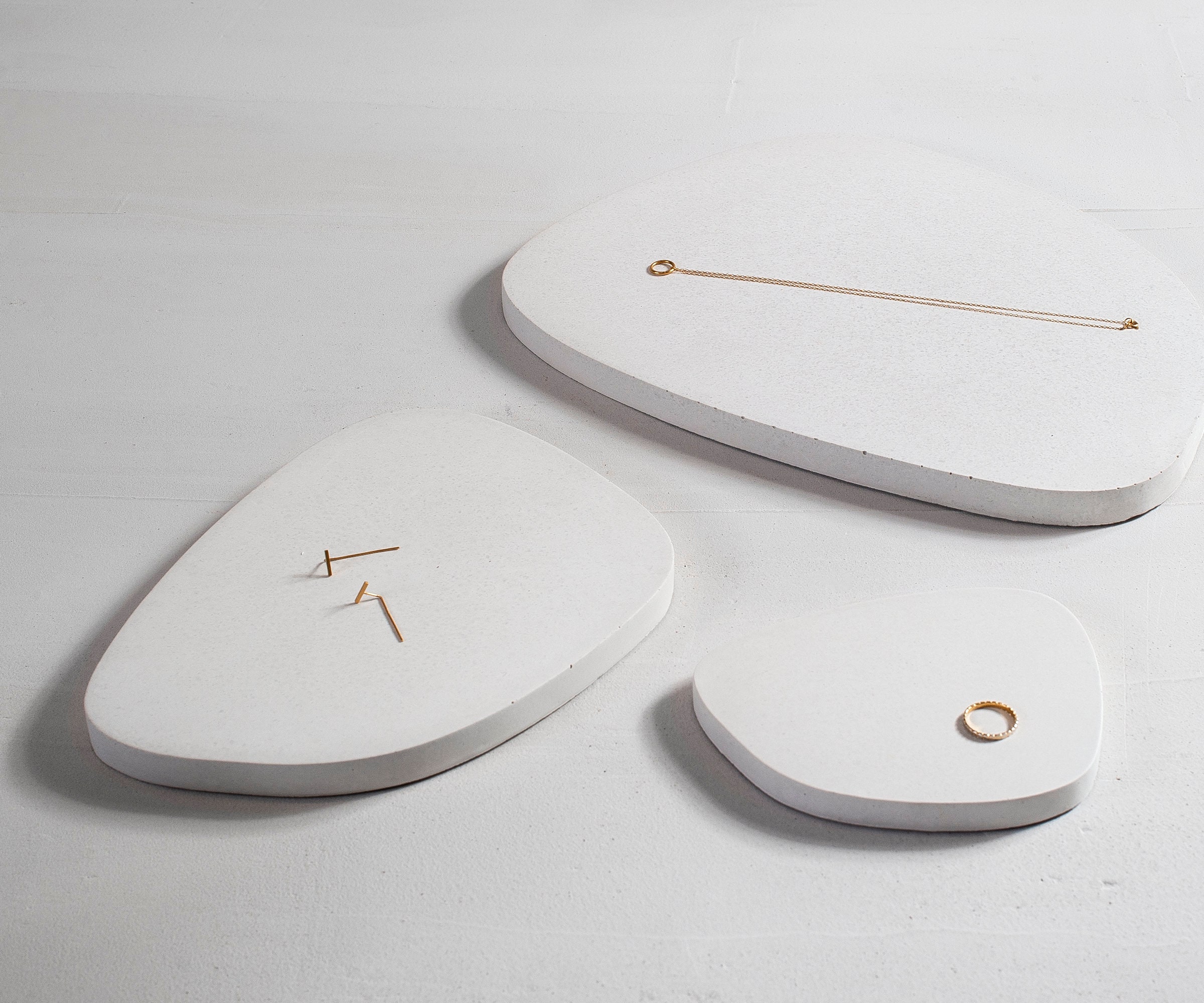 Plateau Asymétrique en Béton Blanc | Grande Plateau Fourre-Tout Organisateur de Bureau Décoration Mo