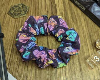 Pastel Dice Scrunchie for Dungeons and Dragons, D20, Polyhedral Dice, Retro 90s Scrunchie, 90s Fashion, Cute, RPG, DnD, D&D, Pathfinder