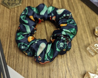 Silk Scrunchie for Dungeons and Dragons, Dice, D20, Polyhedral Dice, Retro 90s Scrunchie, 90s Fashion, Cute, RPG, DnD, D&D, Pathfinder