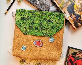 Fresh Cut Grass Dice Tray Bag, Ita bag for Tabletop Gaming, Dungeons and Dragons, DnD, Pathfinder, Roleplaying Games, Pin Display, Dice bag