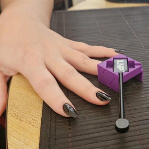 Magnetic Nail Polish Magnetic Wand Holder - Cat Eye Magnet