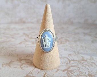 Vintage Wedgwood Ring Blue Jasperware Diana The Hunter Oval Cameo c1970s-80s Sterling Silver Greek Goddess Artemis with Stag Gift Boxed