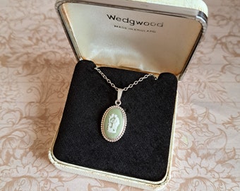 Vintage Sage Green Wedgwood Jasperware Small Pendant Sterling Silver Fully HM 1977 Classical Medea Mythology Cameo Option Silver Chain & Box