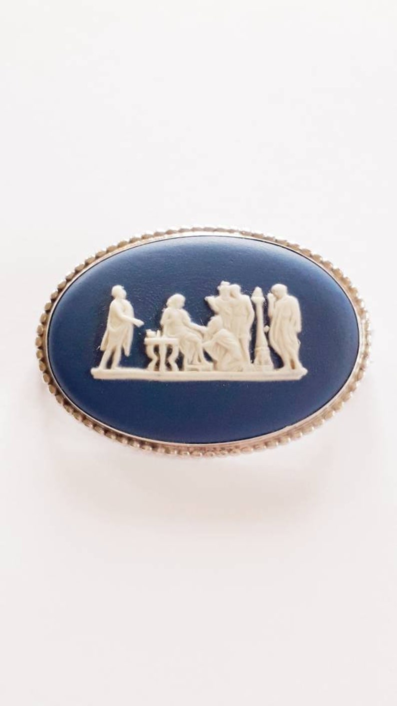 Classical /'Priam Begging Achilles/' Original Box Fully Hallmarked Sterling Silver Wedgwood 1978 Royal Blue Jasperware Cameo Large Brooch
