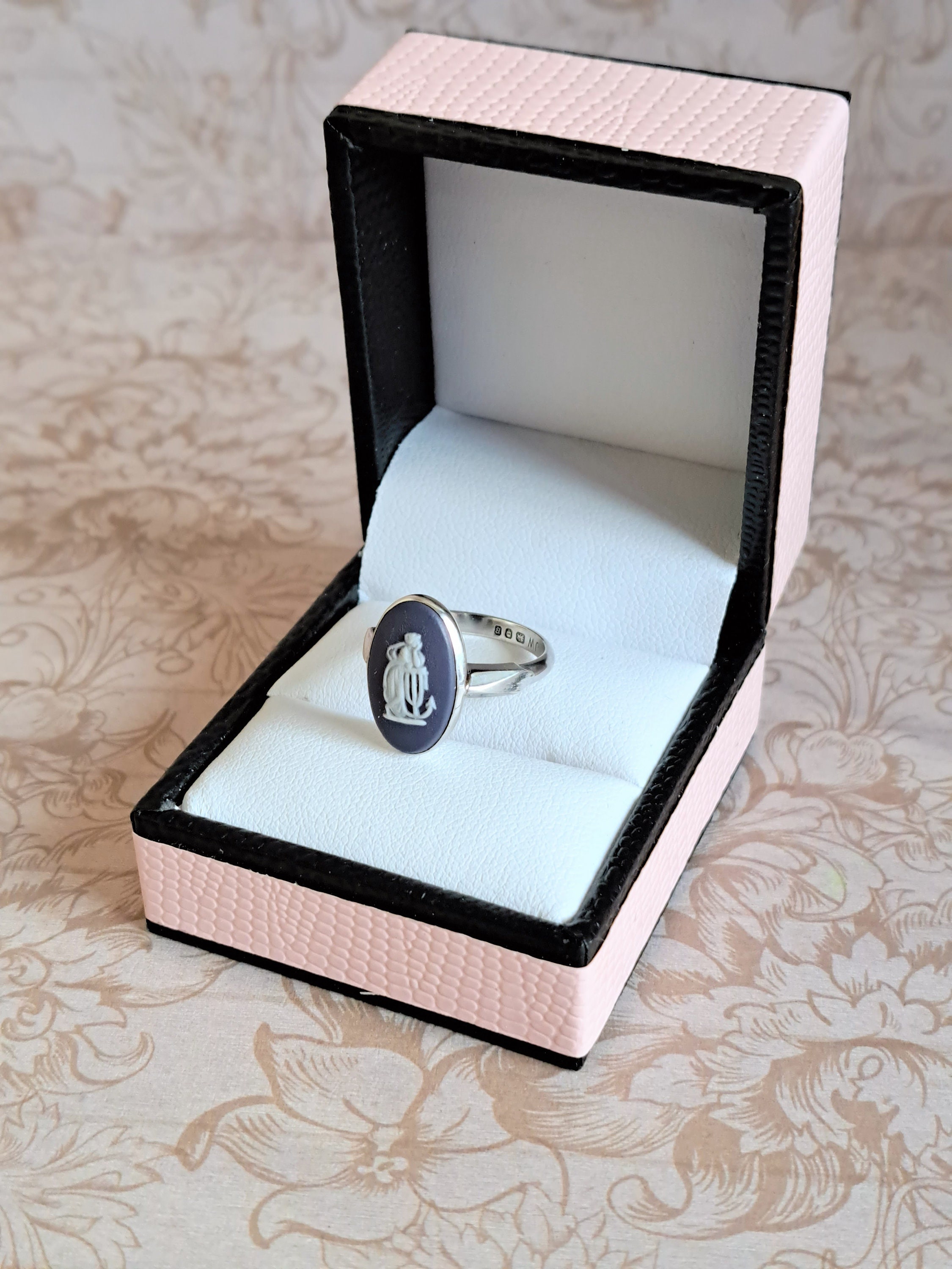 Wedgwood silver ring sale