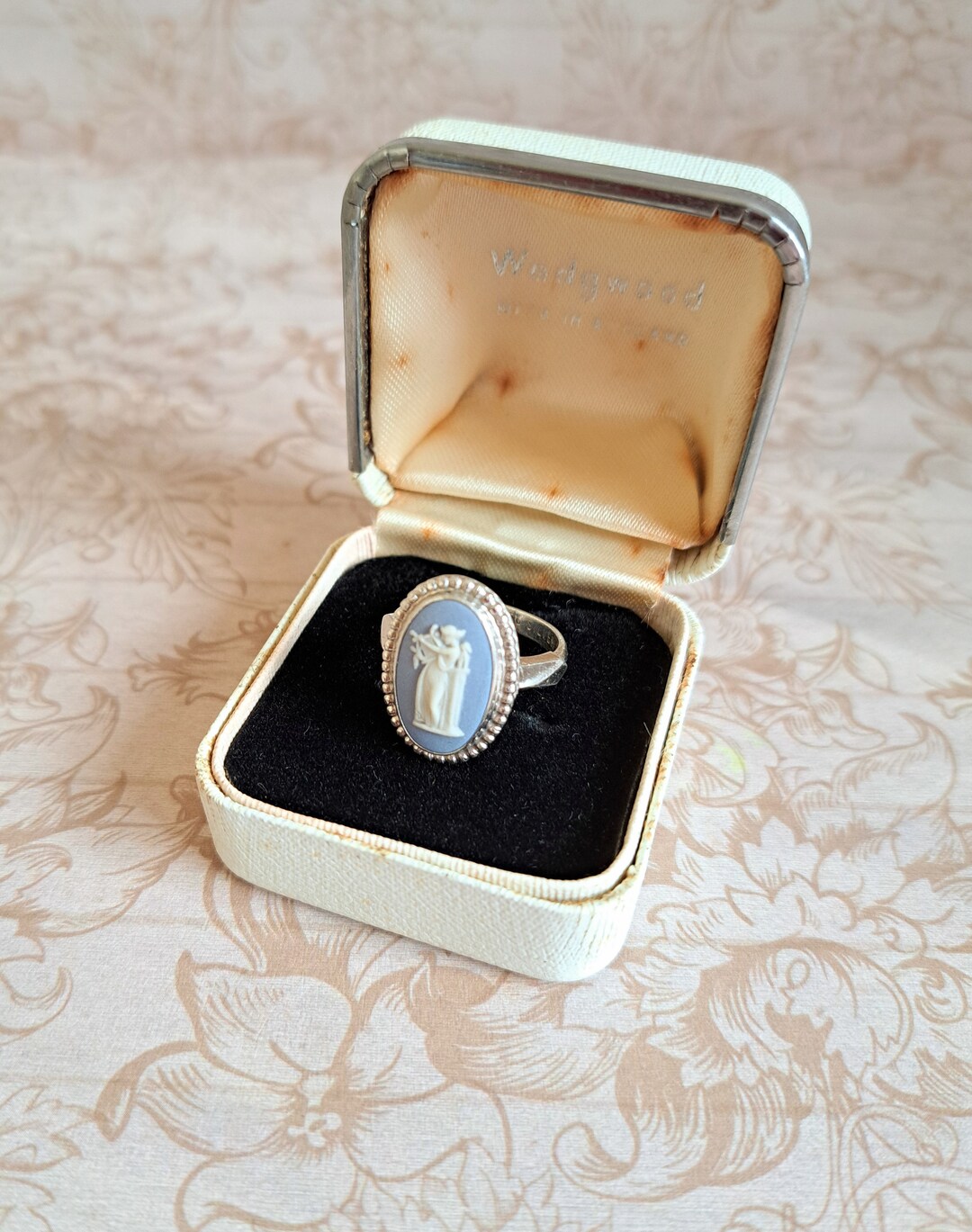 Vintage Wedgwood Cameo Ring Light Blue Jasperware Sterling Silver