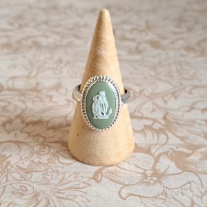 Wedgwood Ring Sage Green Jasperware Cameo, Hope and Anchor, Sterling Silver, Classical Nautical Talisman, c1970s Vintage, Vintage Gift Boxed