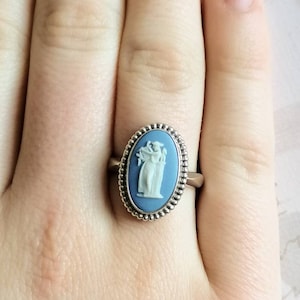 Vintage Wedgwood Cameo Ring Light Blue Jasperware Sterling Silver c1970s Terpsichore Muse of Dancing with Lyre Neoclassical, Gift Boxed