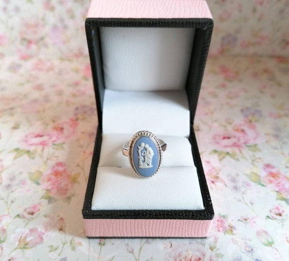 Vintage Blue Wedgwood Ring Jasperware Cameo, Ster… - image 4