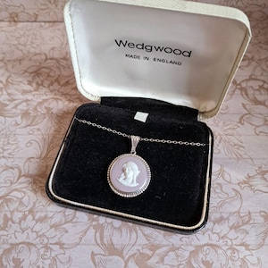 Wedgwood necklace - Etsy 日本