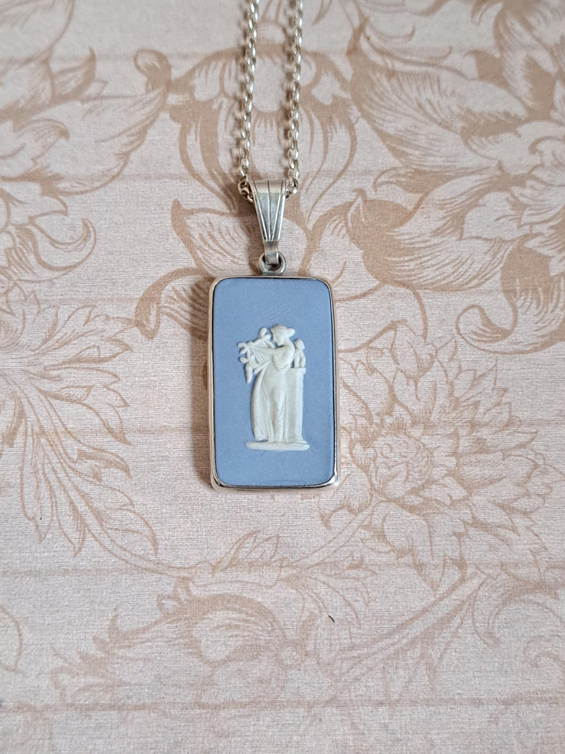 18kgp Silver Chain ⭐ Crystal Star Pendant Necklace Fashion - Main Image