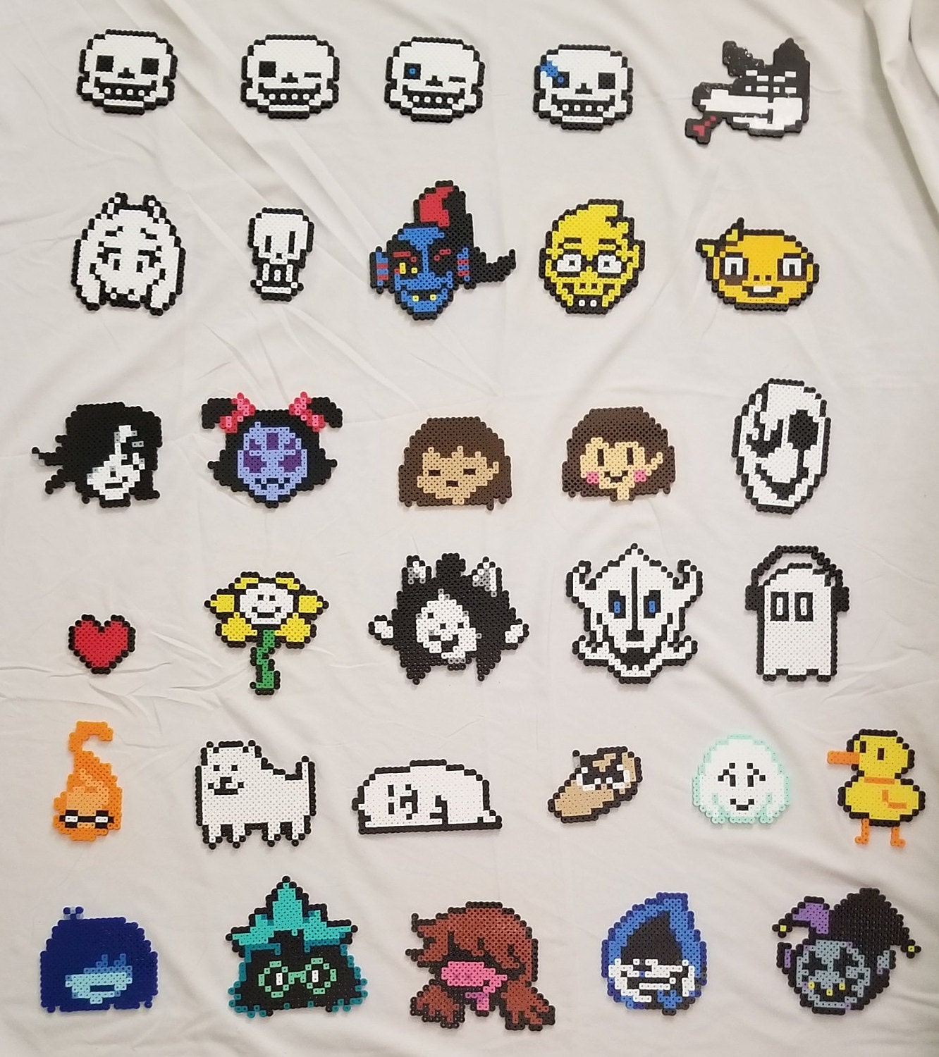 Sans Battle Sprites Perler  Perler bead art, Funny cross stitch