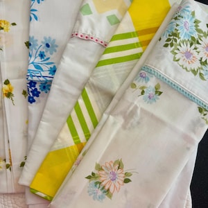 Vintage pillowcase/vintage Mohawk pillowcases/vintage bedding/vintage linens/moms grandmas linen closet/
