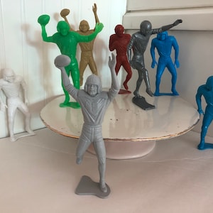 Vintage Marx football action figures/vintage football figures/Vintage Marx Ajax football players /football toys/mid century football