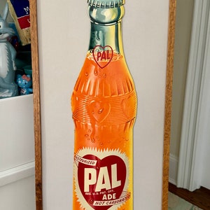 Impresión publicitaria de cartón de gaseosa vintage Pal Ade/Cartel publicitario de cartón de gaseosa naranja vintage Pal Ade 28"