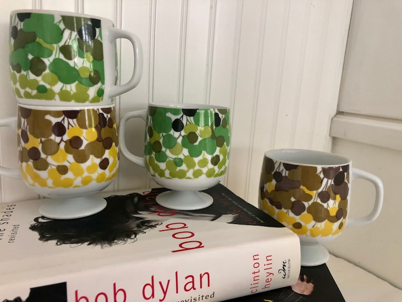 Vintage Danish Modern pedestal coffee mug set/mid century mod coffee mug set/mid century 4pc coffee mug set/Scandinavian mod coffee mugs image 7