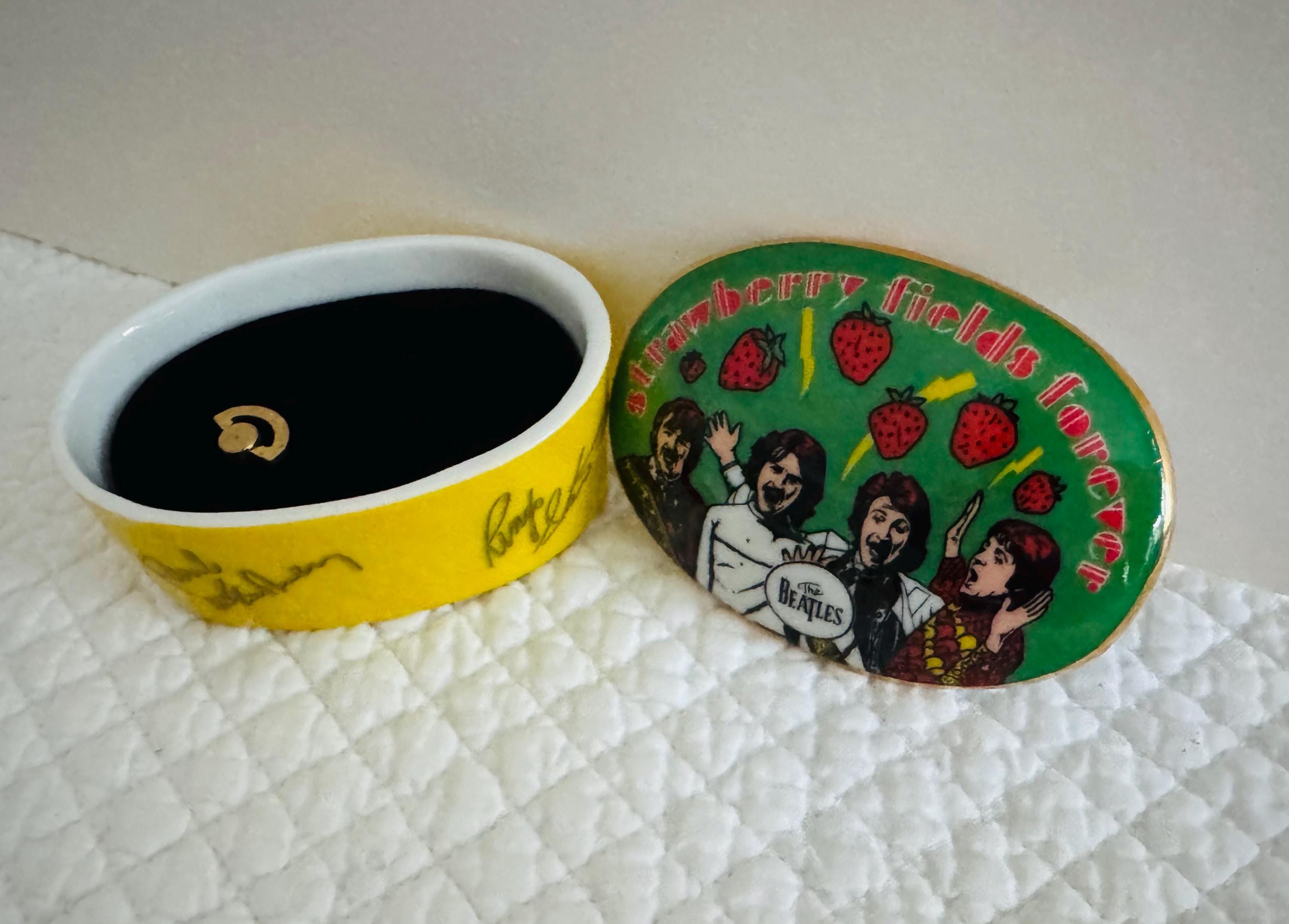 Vintage Beatles Music Box/the Beatles Trinket Box/franklin Mint