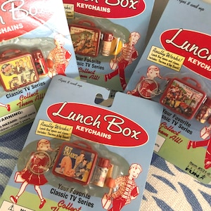 Porte-clés boîte à lunch TV classique/Mini boîte à lunch basique amusante/Porte-clés Get Smart/Boîte à lunch Beverly Hillbillies/Porte-clés Basic Fun Happy Days