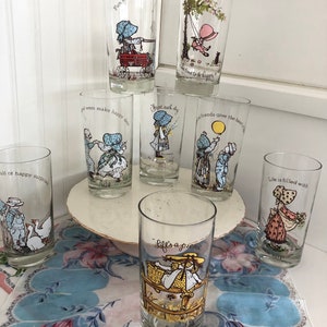Holly Hobbie glass tumbler/1970s Holly Hobbie water glass/American Greetings Holly Hobbie/vintage holly hobbie tumbler