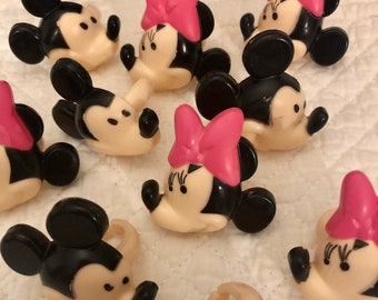 Mickey Minnie Mouse Ring/vintage plastic Mickey Minnie Mouse ring/childrens Mickey head ring/Disney collector child’s ring