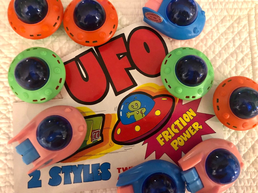 新品　スターシップ　フリクション ブリキ　日本製　昭和レトロ　12個入　UFO ブリキのおもちゃ 昭和レトロ UFO レトロ MADE IN JAPAN 日本製
