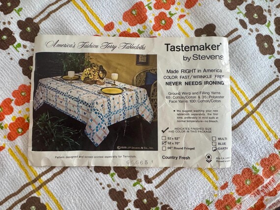 Vintage Flower Power Terry Table Cloth/1970s Stevens Tastemaker