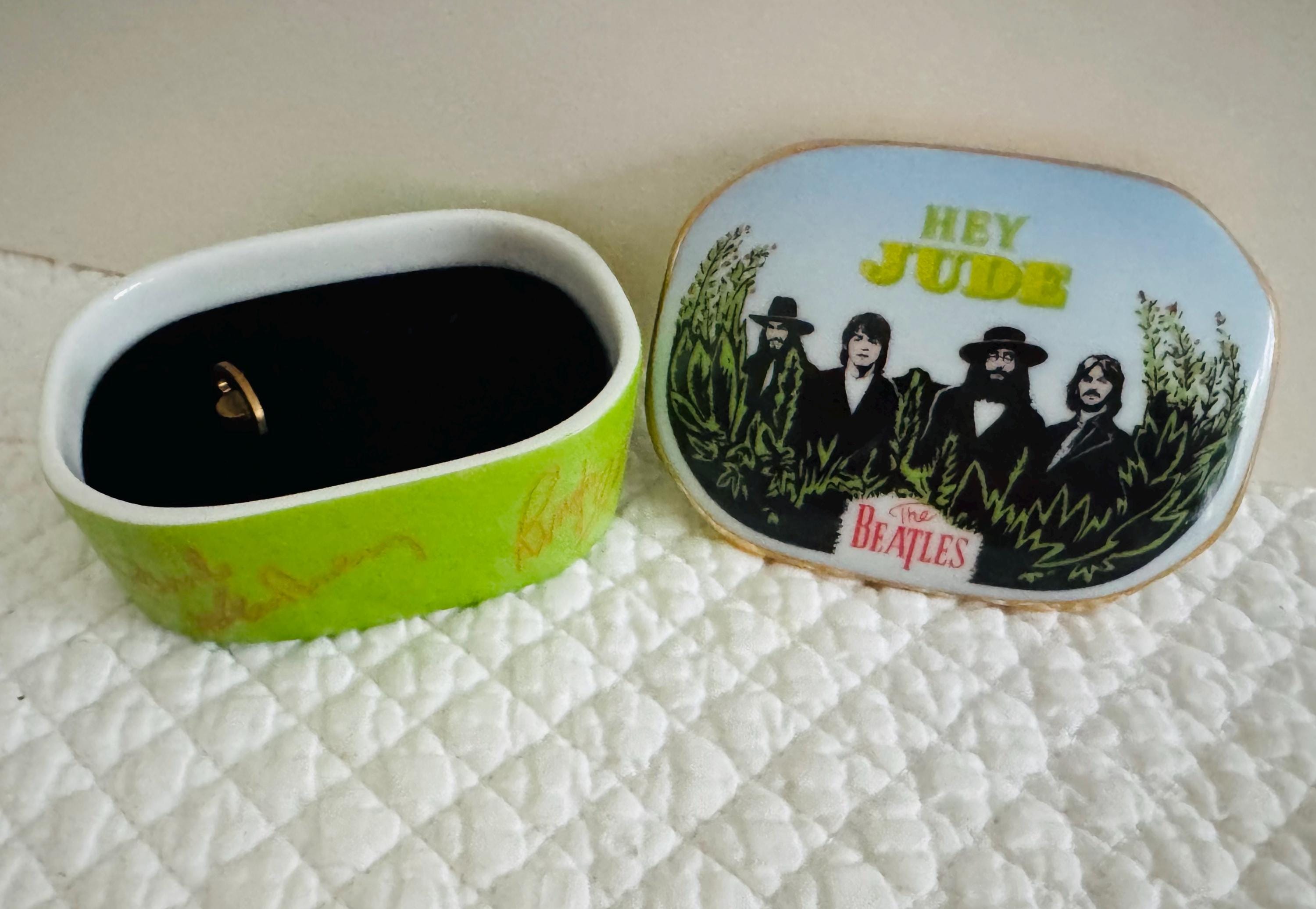 ヴィンテージ ビートルズ オルゴール/ビートルズ 小物入れ