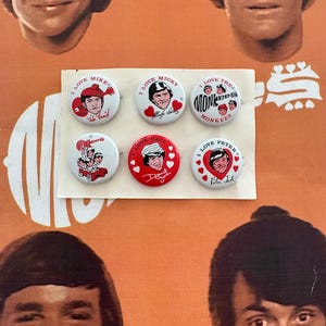 Vintage Monkees pins/The Monkees pin back/The Monkees buttons/Davy Jones Pin/Peter Tork/Monkees Fan Club Buttons/Micky Dolenz/Mike Nesmith