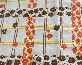 Vintage flower power terry table cloth/1970s Stevens Tastemaker tablecloth/orange and brown terry cotton blend tablecloth
