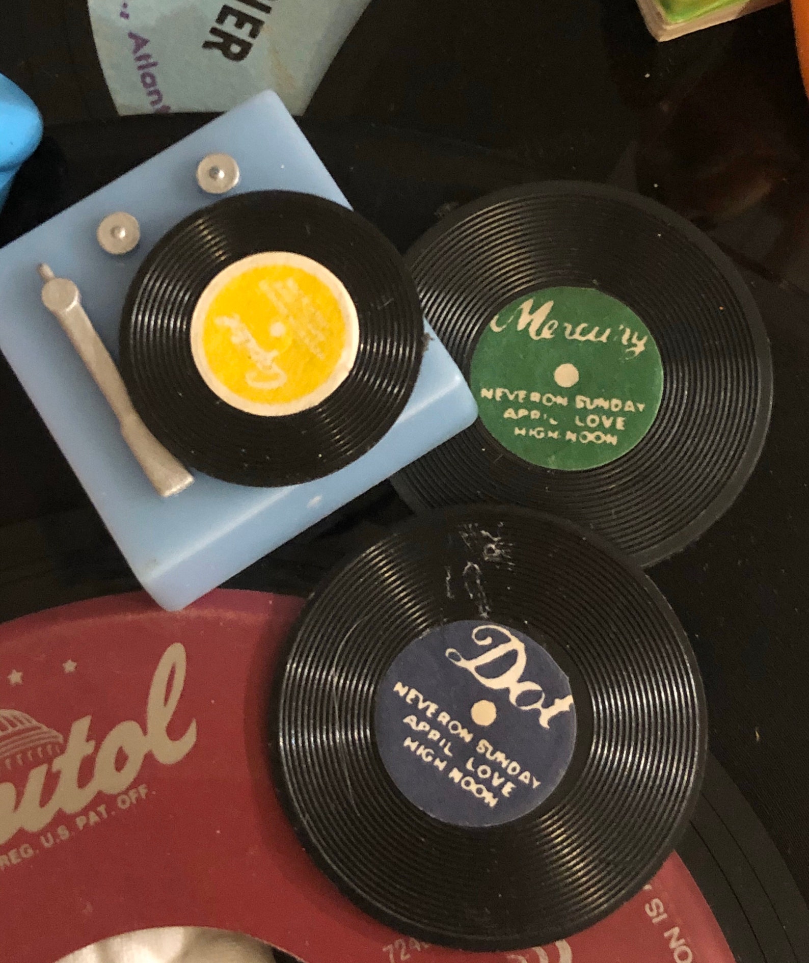 Vintage Mini Record Player With Records/toy Record Etsy