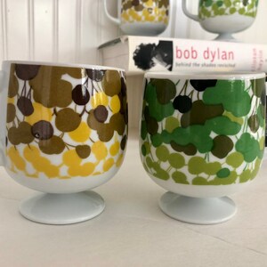 Vintage Danish Modern pedestal coffee mug set/mid century mod coffee mug set/mid century 4pc coffee mug set/Scandinavian mod coffee mugs image 6