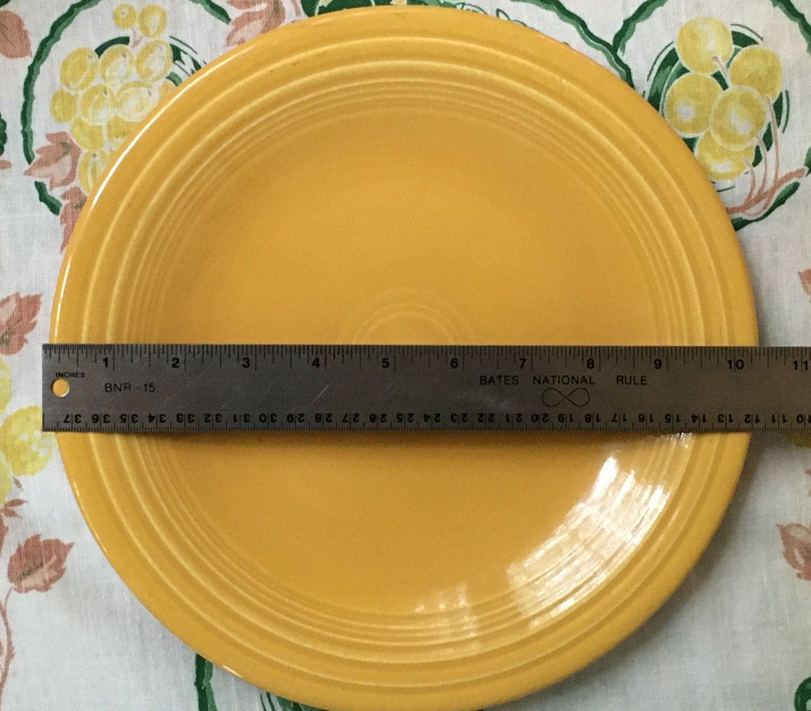 Vintage GENUINE FIESTA Yellow Dinner Plate Homer Laughlin Etsy