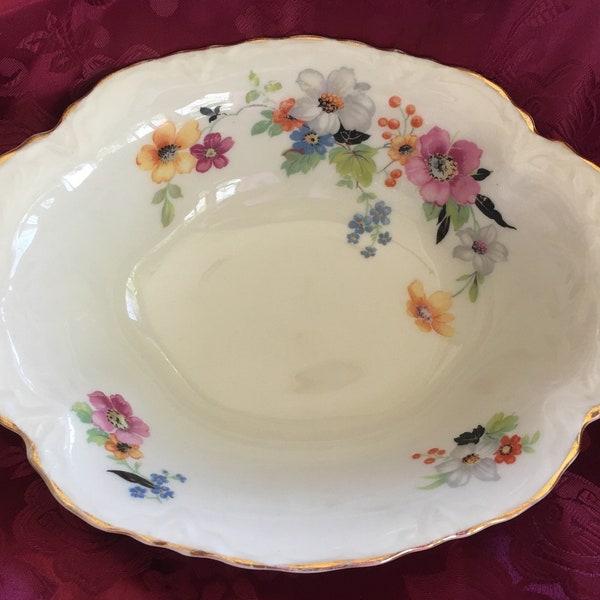 Vintage WARWICK CHINA 9" Vegetable Bowl Dish Floral Gold Trim Made in USA Wheeling, West Virginia Pre-Owned 1940's American Dinnerware