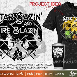 星空観察と燃えるキャンプファイヤー 02 |SVG 切り取りまたは印刷アート 思い出作り キャンプチェア ビール 木 ハッピーキャンプファイヤー RV バケツ 引用