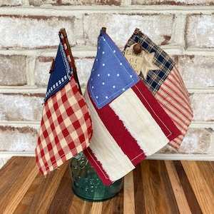 Primitive Americana Flags, Patriotic Flags, July 4th Tiered Tray Decor, Independence Day Decor, Plant Pokes, Memorial Day Gift for Veteran