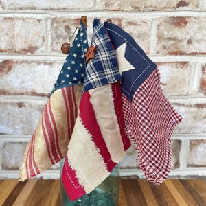 Primitive American Flags, Patriotic Flags, July 4th Tiered Tray Decor, Independence Day Decoration, Plant Pokes, Memorial Day Gift Idea