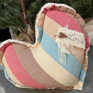 Valentine Quilt Pillow, Vintage Valentine Pillows, Valentine Heart Pillow, Heart Shaped Pillow, Large Heart Pillow, Valentines Gift for Wife