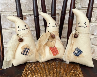 Ghost Bowl Fillers Primitive, Small Primitive Ghosts, Halloween Bowl Fillers, Farmhouse Ghost Decor, Ghost Tiered Tray Decor, Gothic Gifts