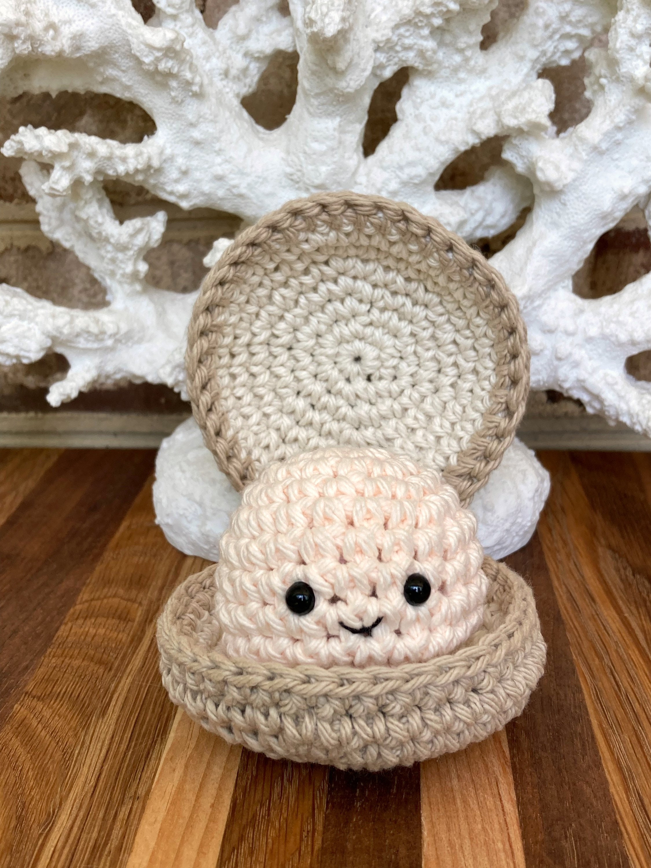 Clam Shell Cubbies Clam Shell Plushie, Kawaiis Seashells, Clam Fidget, Crochet Clam Plush ...