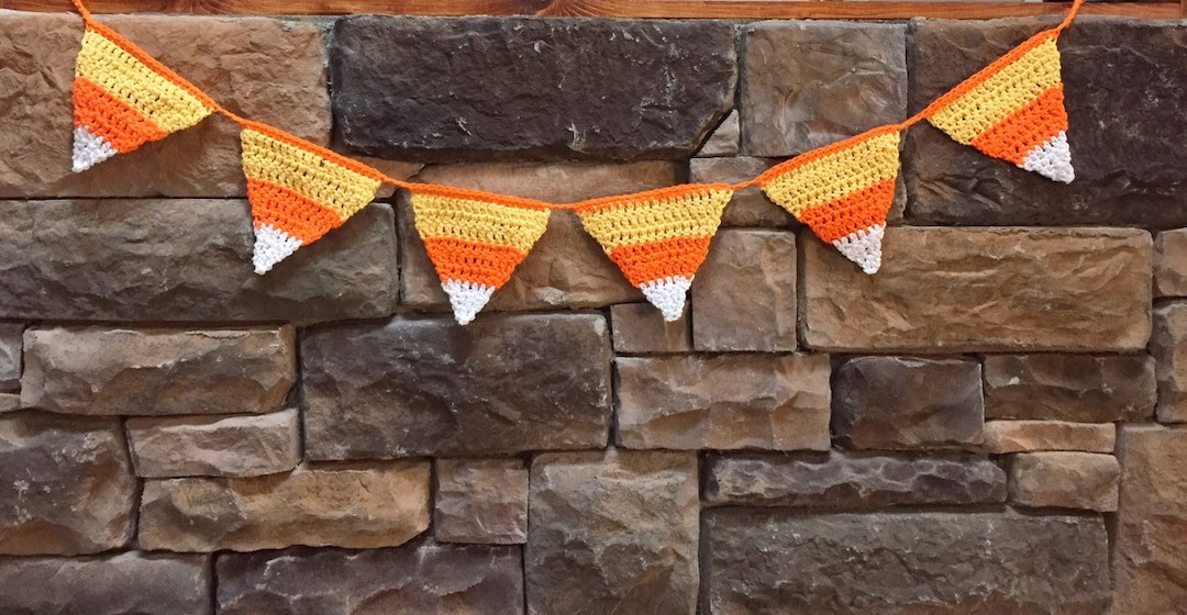 Candy Corn Garland, Halloween Candy Decorations, Halloween Party