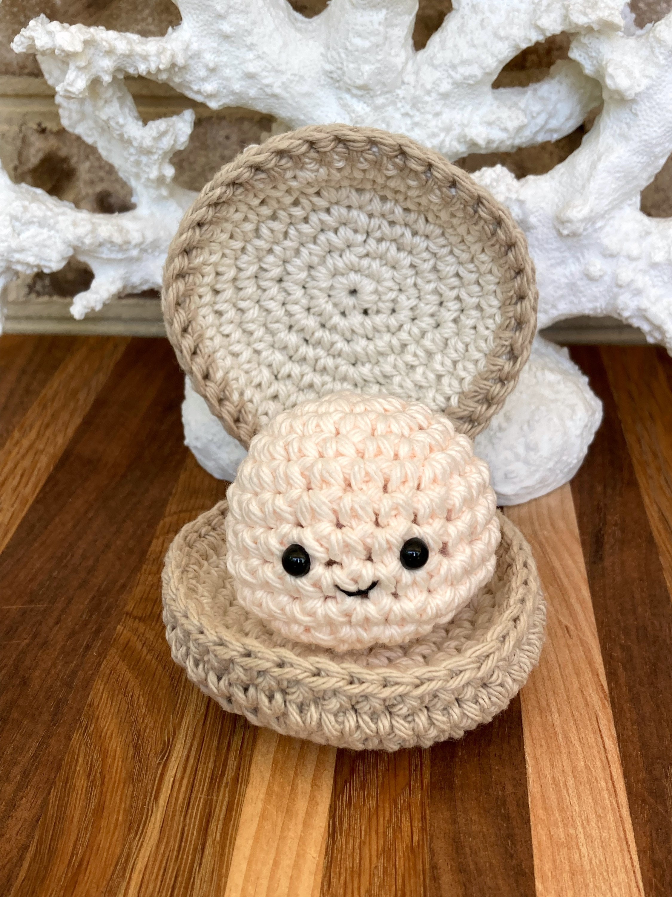 Clam Shell Cubbies Clam Shell Plushie, Kawaiis Seashells, Clam Fidget, Crochet Clam Plush ...