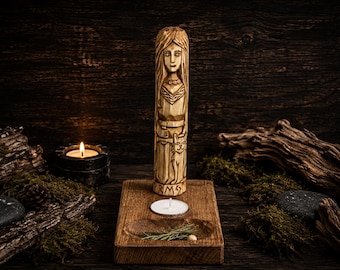Freya Wooden Statue, Hand Carved Norse Goddess Figurine, 18 cm, Viking Altar Decor