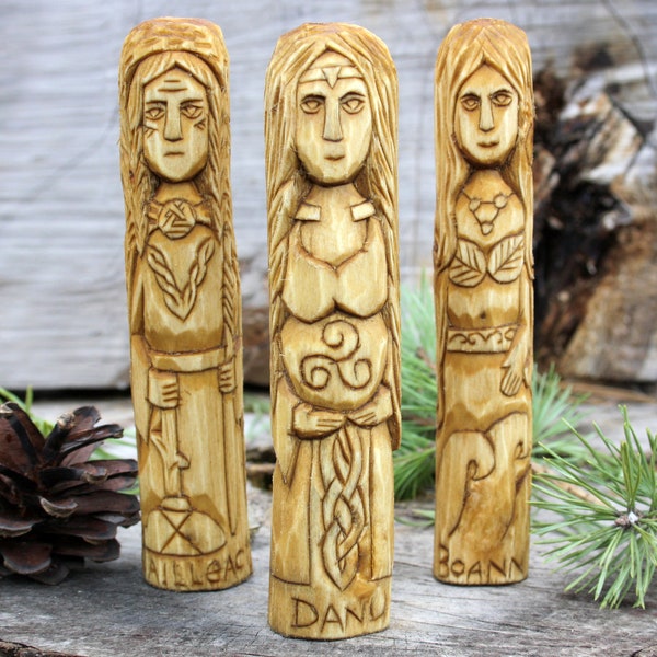 DANU BOANN and CAILLEACH. Celtic goddess. Wiccan, wicca, altar, druid, witchcraft, gaelic .